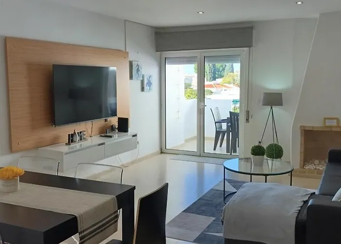 Apartment Amazing Oura *